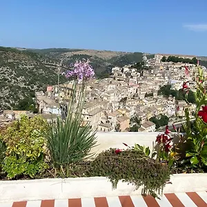 Holiday home Super Giu - Rooftop Skyline, Ragusa